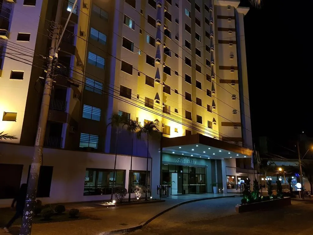 Boulevard Pool Top Aparthotel Caldas Novas Brasil